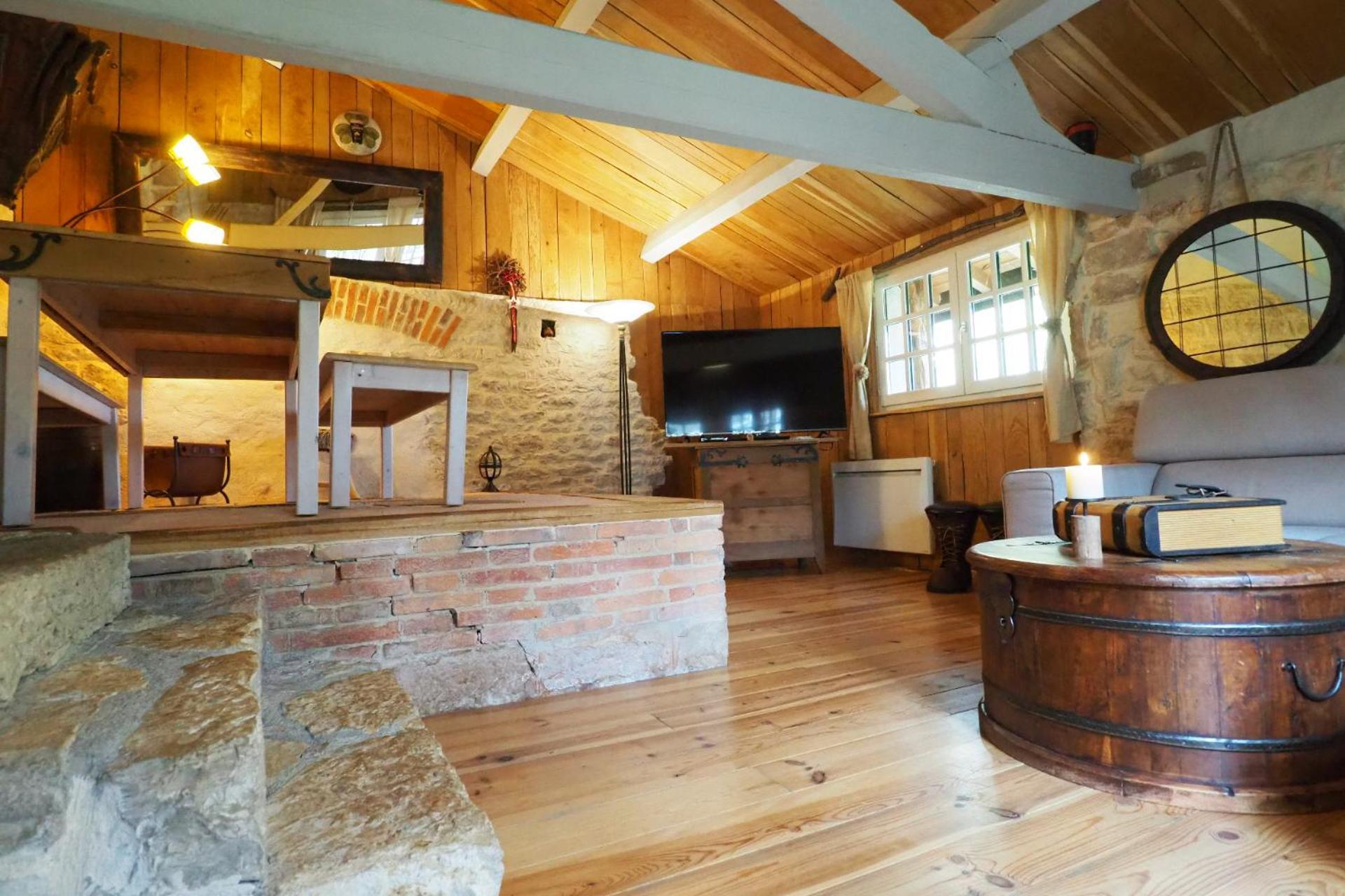 Le Domaine Du Sens Bed & Breakfast Frontenaud Екстериор снимка