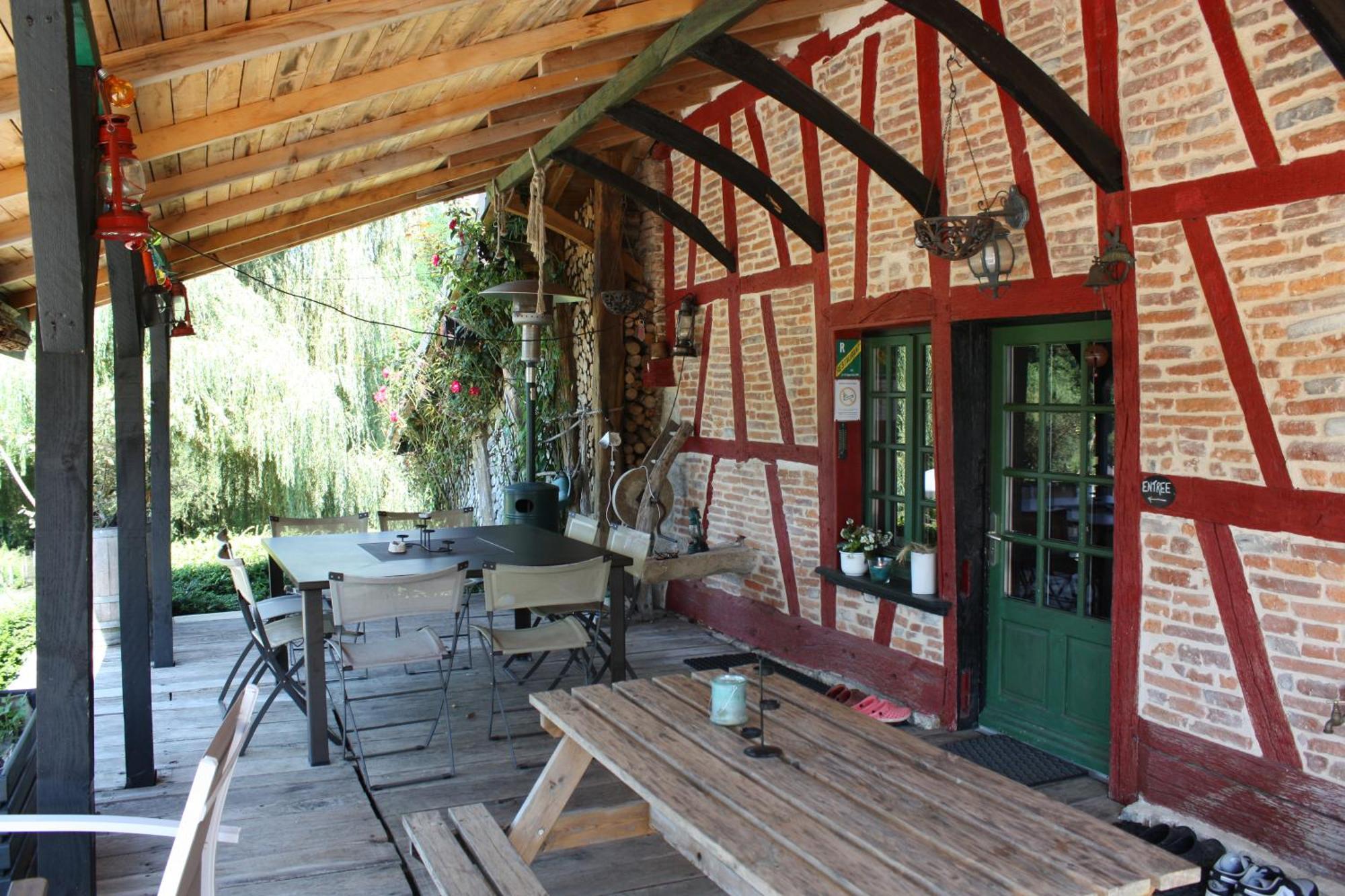 Le Domaine Du Sens Bed & Breakfast Frontenaud Екстериор снимка